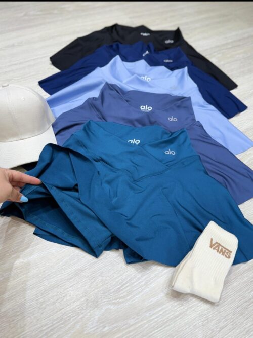 IMG-20251204-WA0069 Falda Short ALO Cintura en "V"