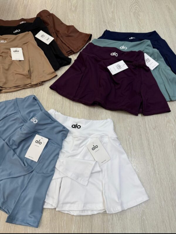 Falda Short ALO Recta con tajo