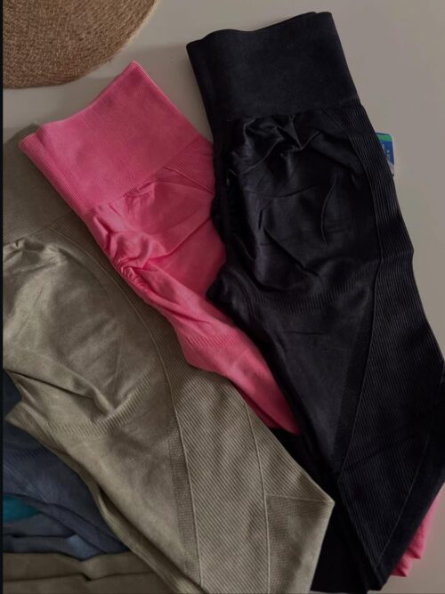 IMG-20251204-WA0188 Calza Seamlees