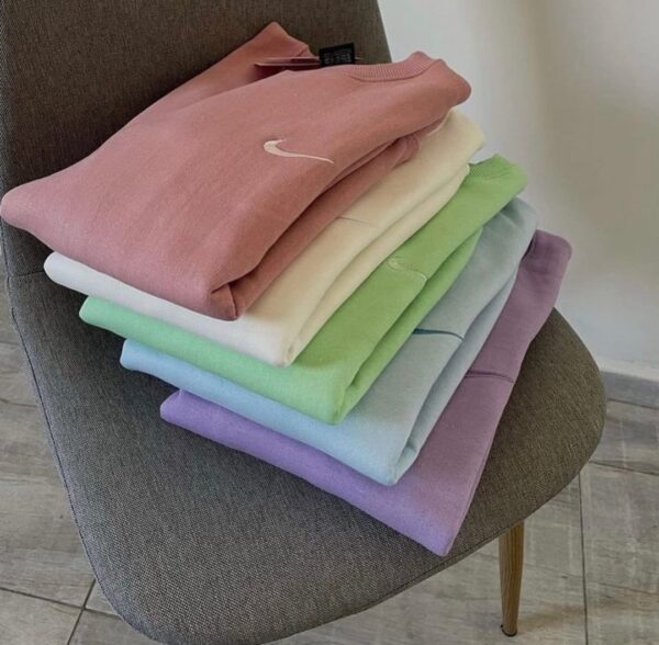 Buzo Cuello Redondo "NK"