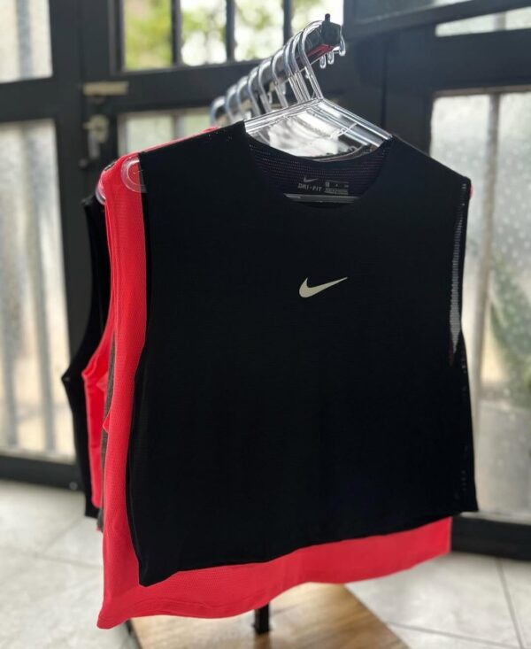 Musculosa Pupera DRI-FIT "NK"