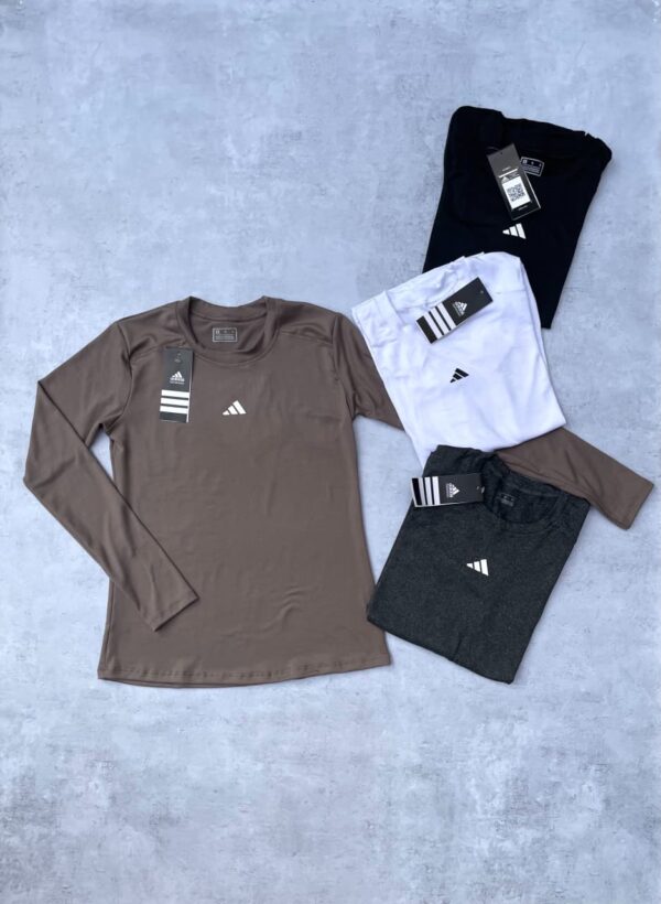Camiseta "AD" Algodón