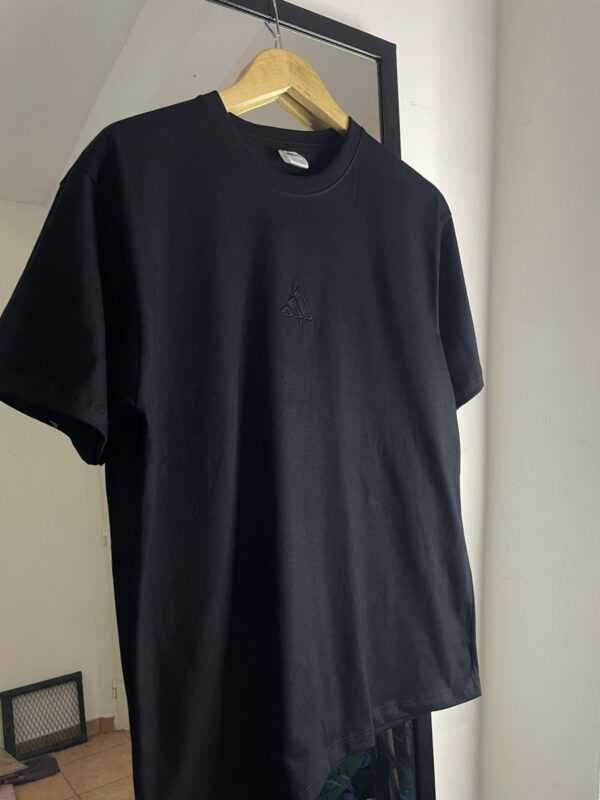 Remerones AD