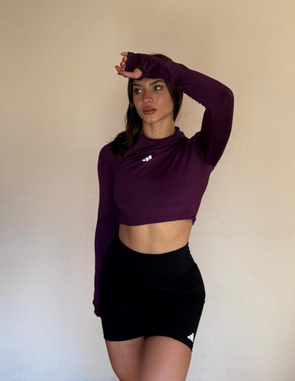 Pupera CROP-TOP MANGA LARGAS