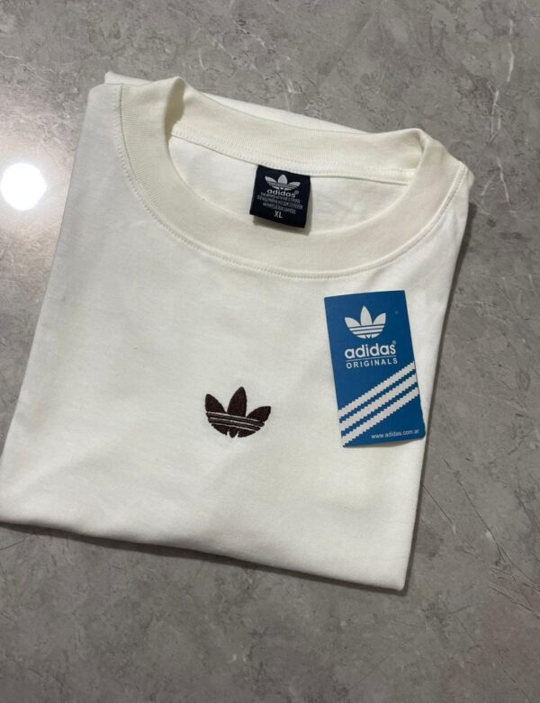 Remeras Algodón "AD" FLOR