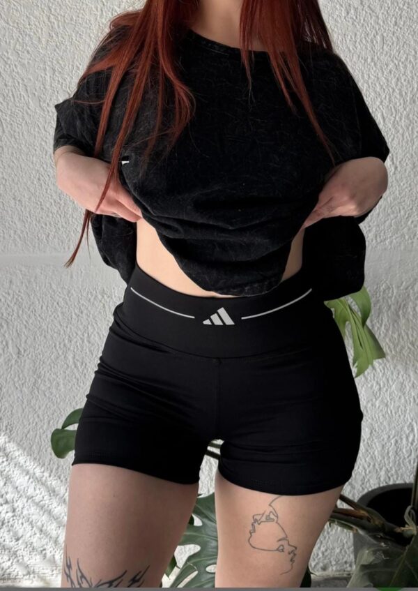 Short LOGO EN FAJA "AD"