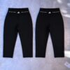 Capri con DETALLE EN FAJA "AD"
