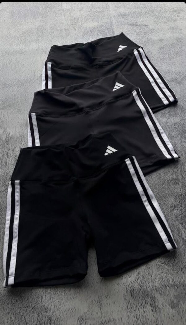 Short "ADI" TRES LINEAS